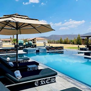 Hacienda Los Picachos Spa & Padel